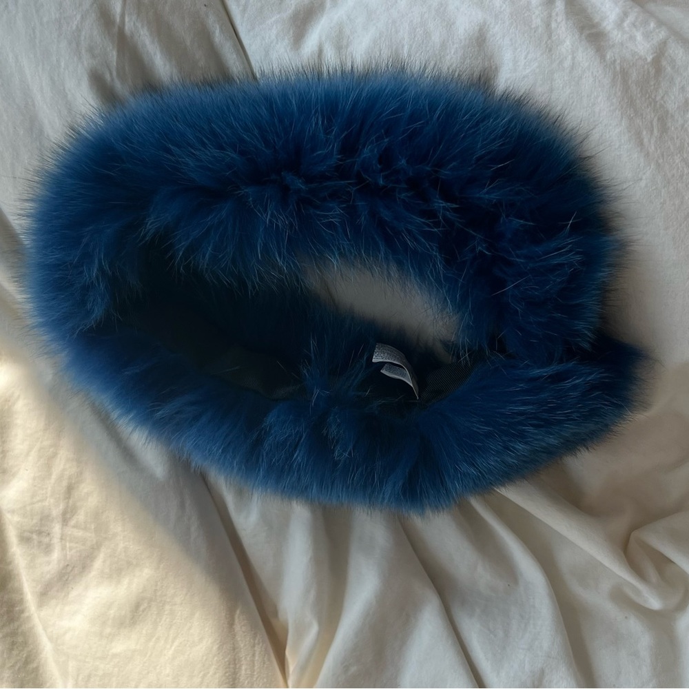 FOX FUR COLLAR-BLUE